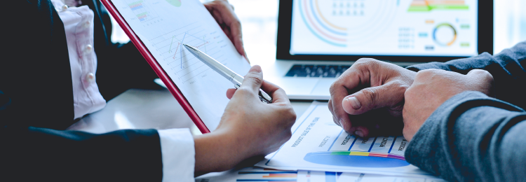 When Does it Make Sense to Hire a Financial Advisor?